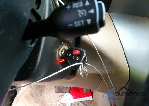 2008 Toyota Rav4 из США, поврежденный, VIN JTMZD33V486053460